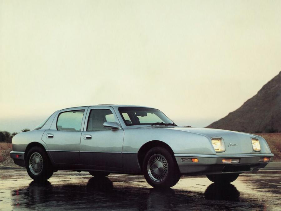  Avanti Touring Sedan 1990 года  (фото 1 из 2)